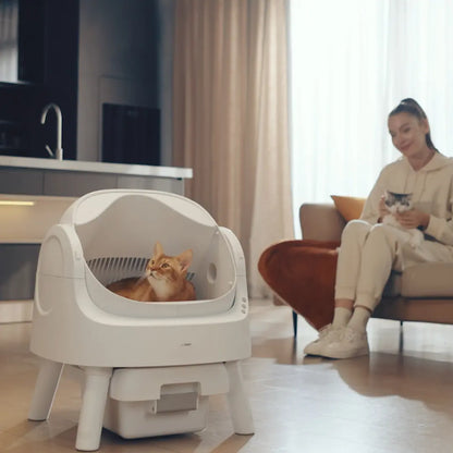 The ZeroScoop™ Auto Litter